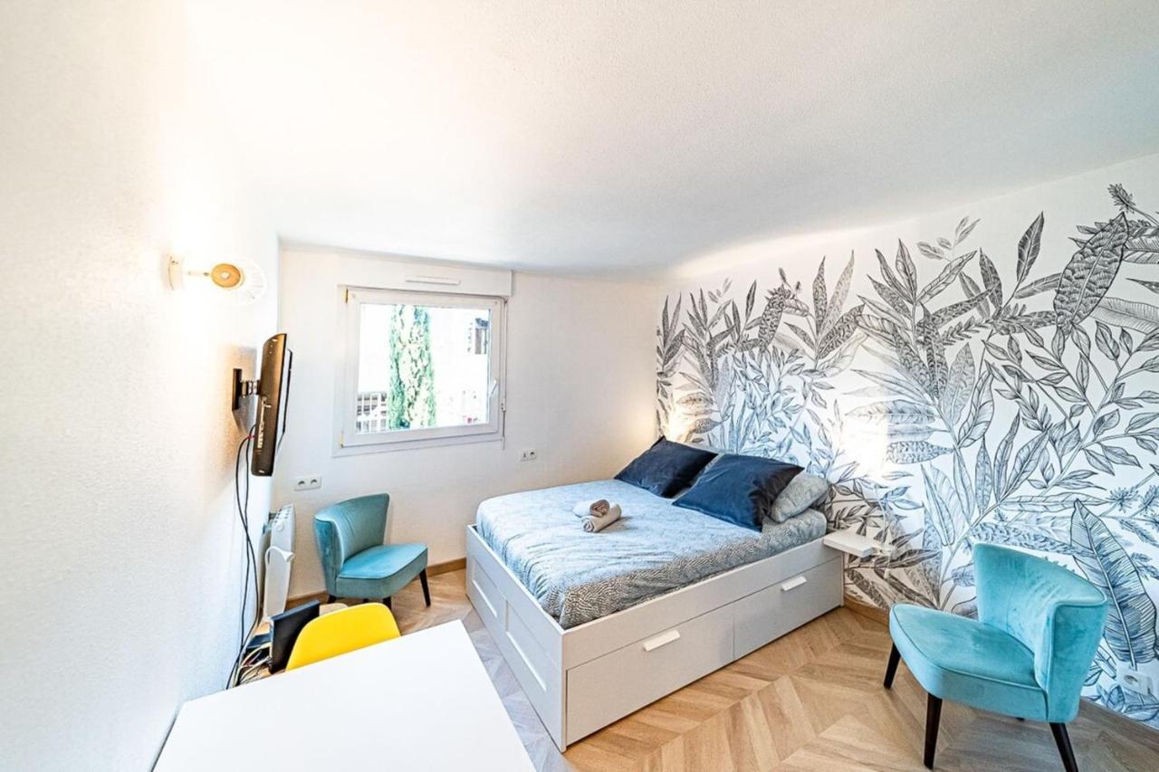 Le Petit Million- Joli Studio Renove-Flachet วีเลอร์บาน ภายนอก รูปภาพ